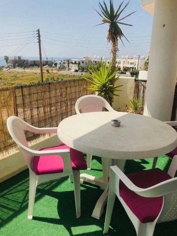 Beautiful Apartment Near The Sea Paphos Ngoại thất bức ảnh