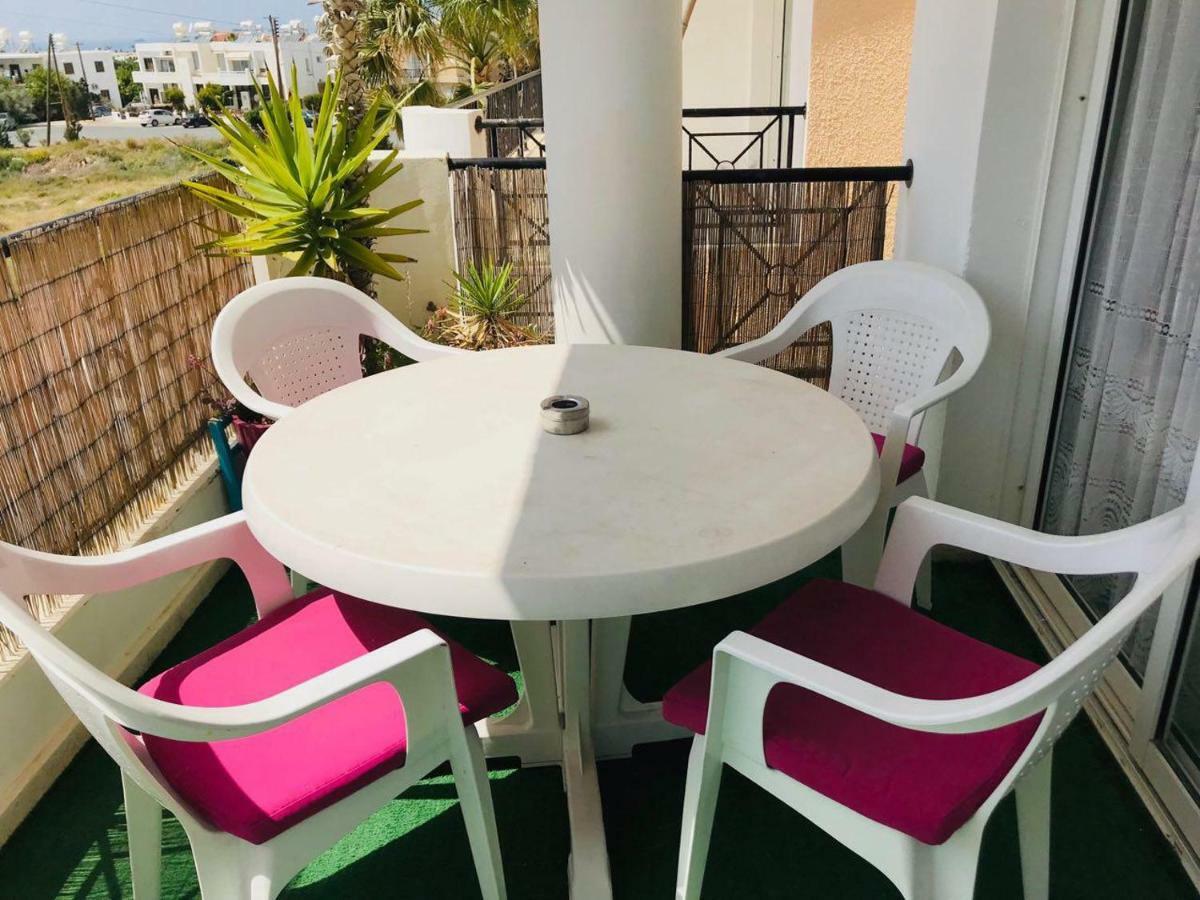 Beautiful Apartment Near The Sea Paphos Ngoại thất bức ảnh